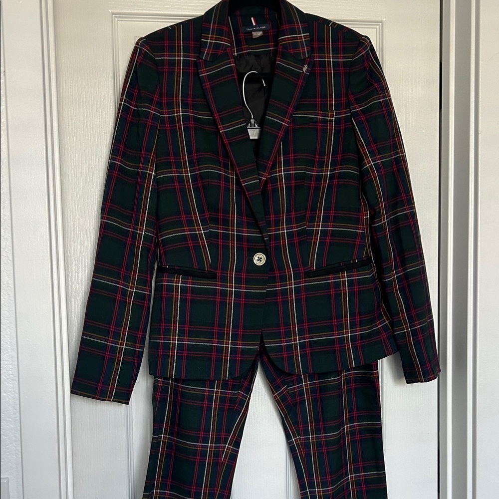 Tommy Hilfiger Classic Tartan Plaid woman Suit